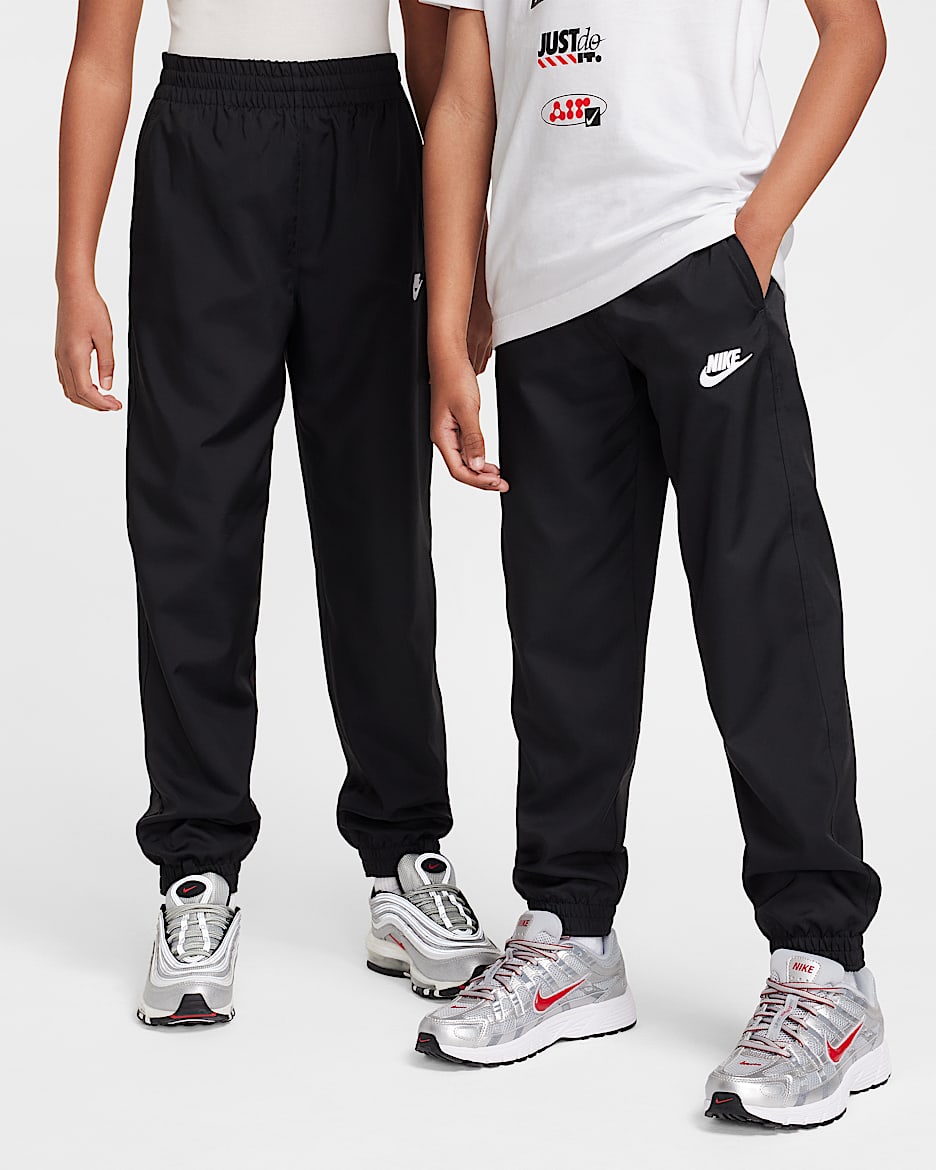 Nike Sportswear Club Big Kids' Woven Joggers - Black/White