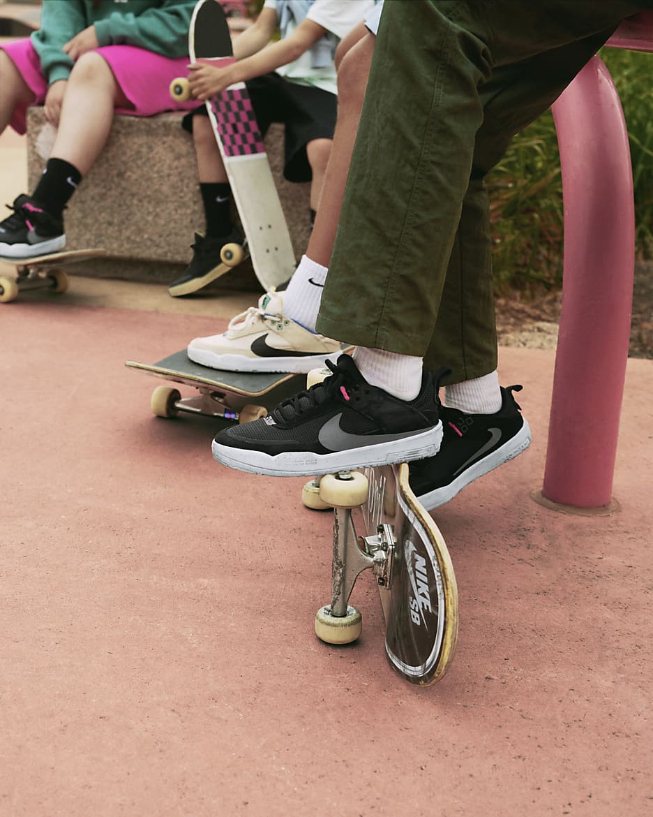 Nike SB Day One Big Kids' Skate Shoes - Black/Anthracite/Alchemy Pink/Cool Grey