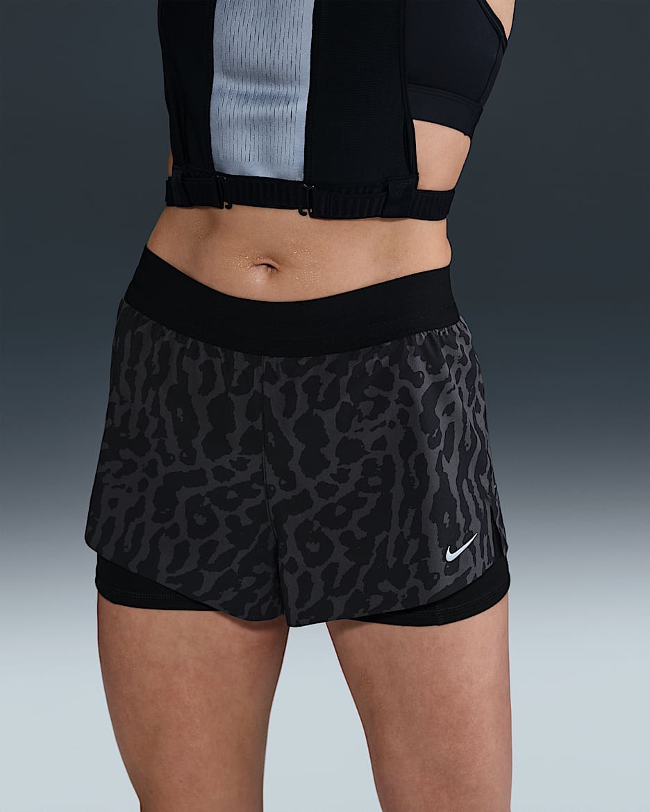 Nike Swift Women's Dri-FIT Mid-Rise 2-in-1 Printed Running Shorts