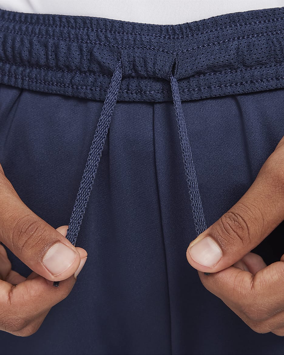 Nike DriFIT Strike Older Kids' Football Pants. Nike UK