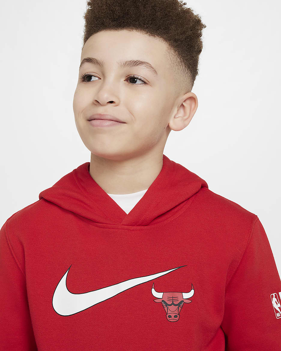 Chicago Bulls Club Fleece Essential Older Kids' (Boys') Nike NBA Hoodie - University Red