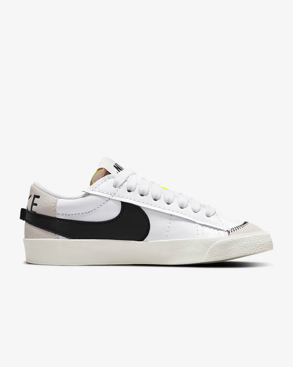 Chaussure Nike Blazer Low '77 Jumbo pour Femme - Blanc/Blanc/Sail/Noir