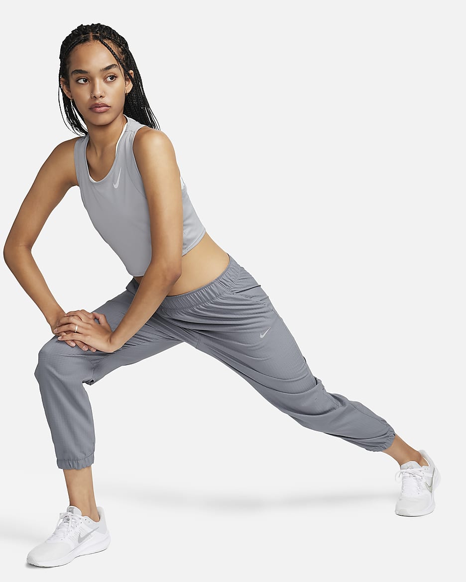 Nike Dri-FIT Fast Women's Mid-Rise 7/8 Warm-Up Running Trousers - Smoke Grey