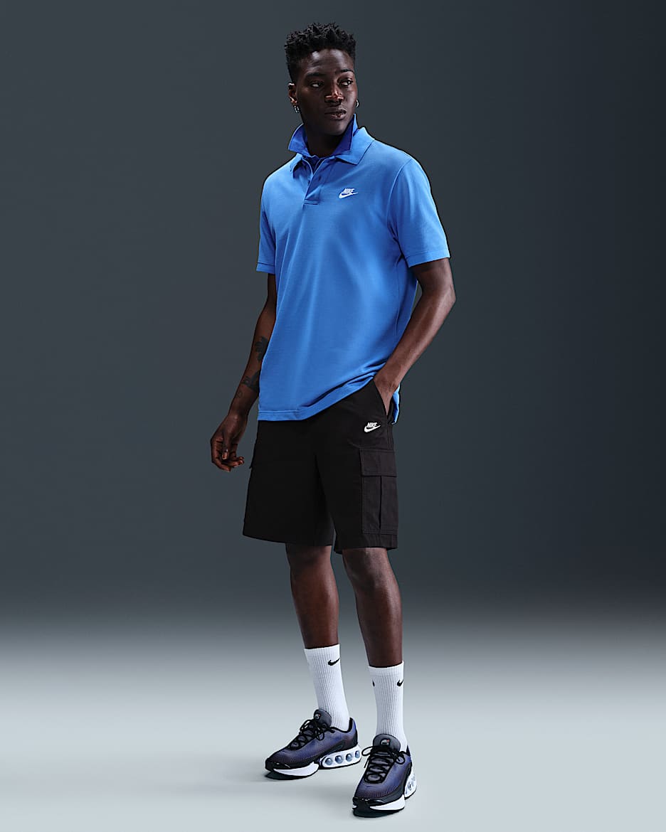 Nike Club Men's Woven Cargo Shorts - Black/White