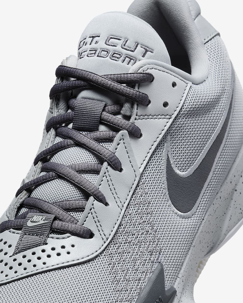 Nike G.T. Cut Academy Sabatilles de bàsquet - Light Smoke Grey/Gris fosc/Photon Dust