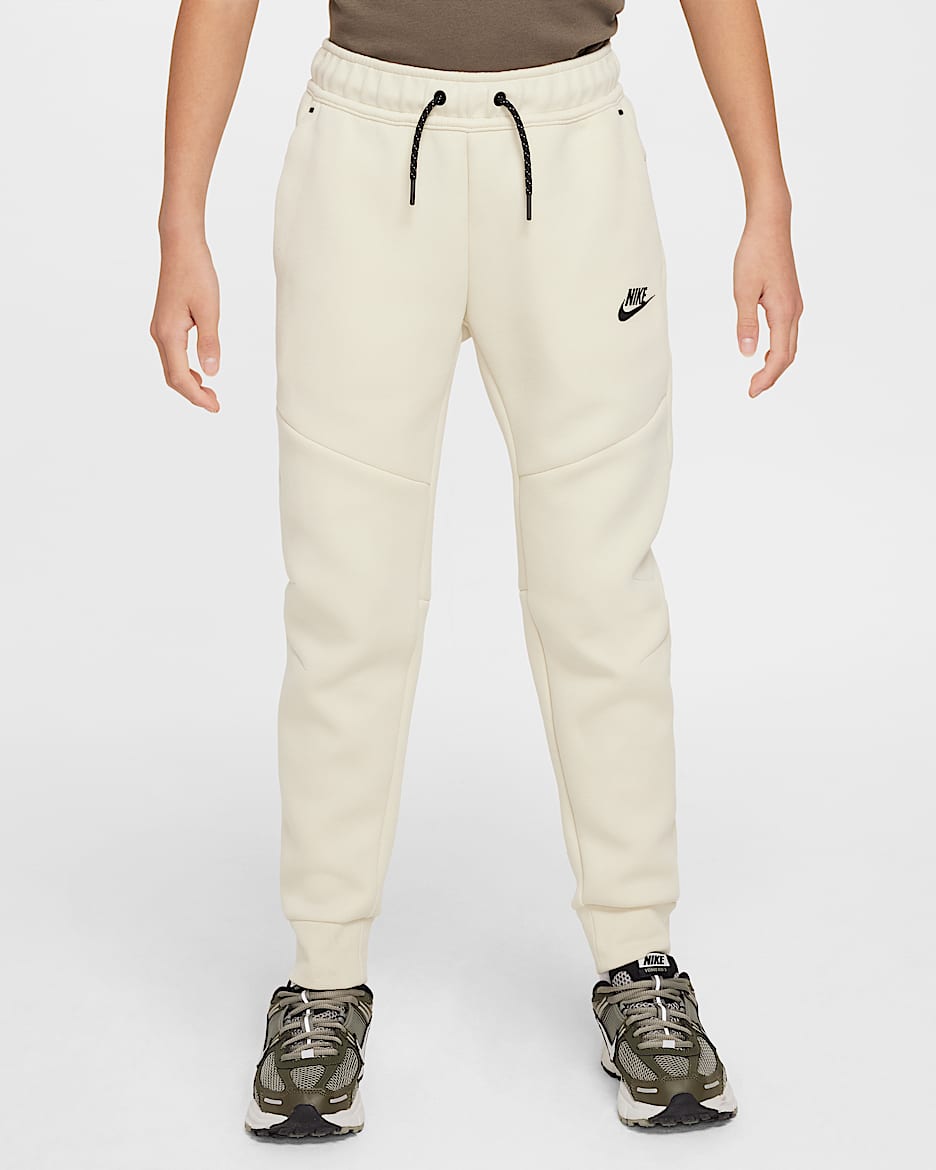 Nike Sportswear Tech Fleece Older Kids' Joggers - Light Khaki/Light Khaki/Black/Black