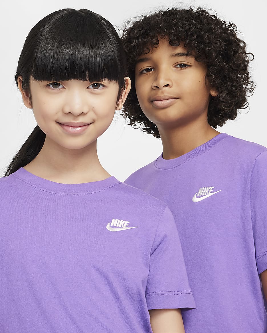 Playera para niños talla grande Nike Sportswear - Frambuesa negro