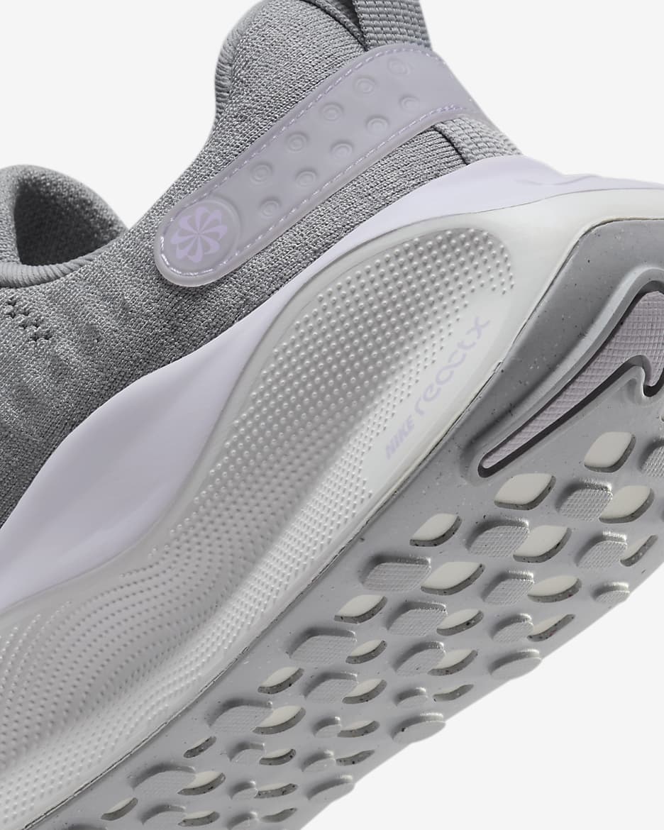 Tenis de correr en pavimento para mujer Nike InfinityRN 4 - Gris humo claro/Uva ligero/Bruma violeta/Blanco cumbre