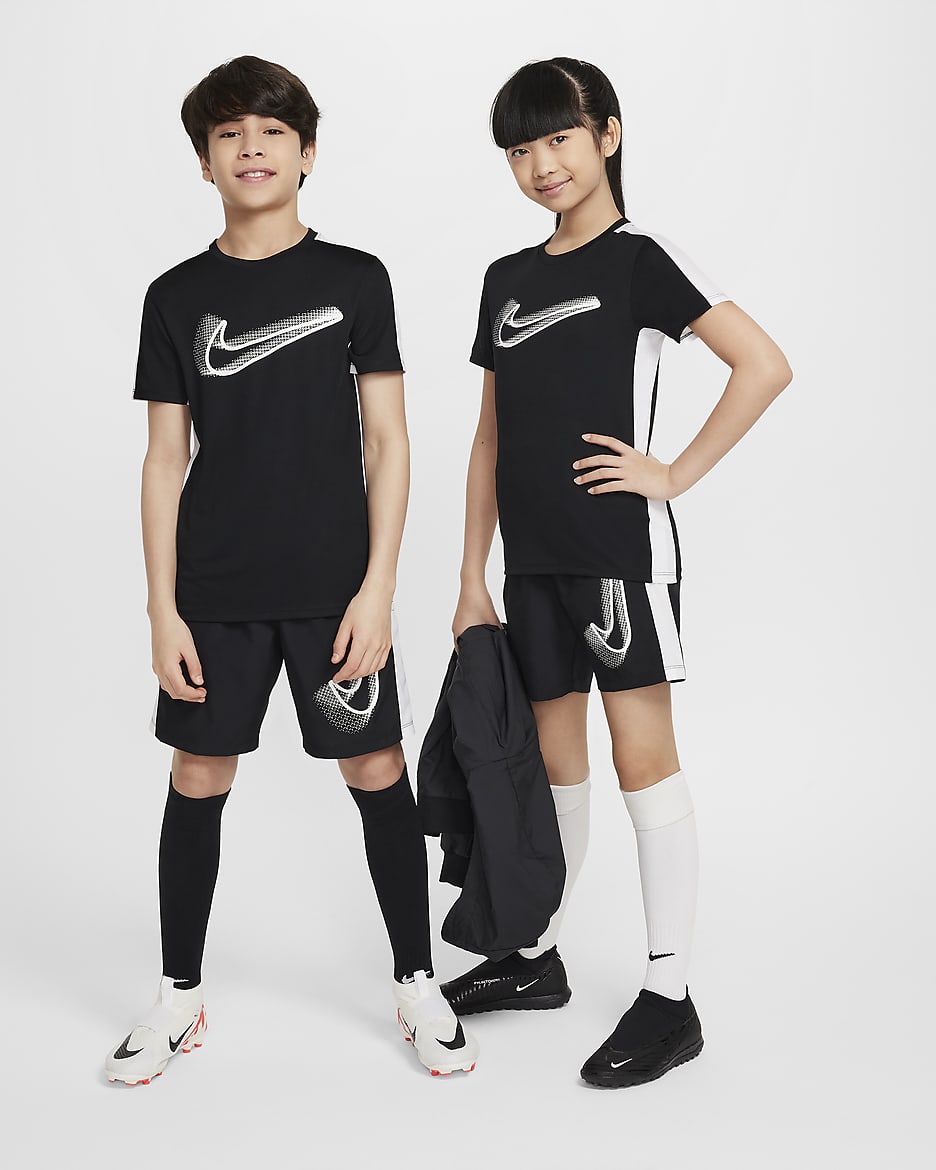 Playera de fútbol Dri-FIT para niños talla grande Nike Academy23 - Negro/Blanco/Blanco