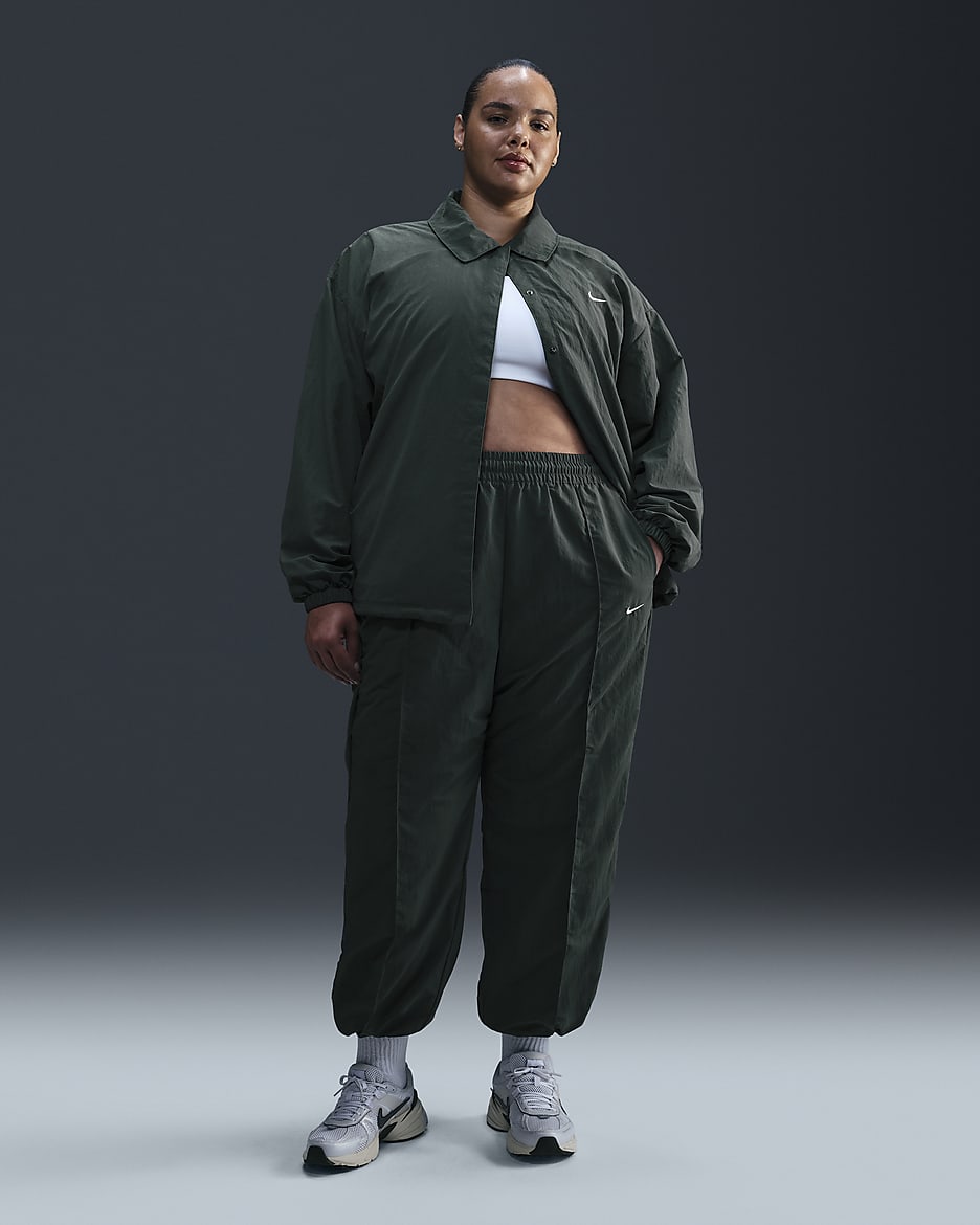 Nike Sportswear Everything Wovens Women's Mid-Rise Open-Hem Pants (Plus Size) - Vintage Green/Sail