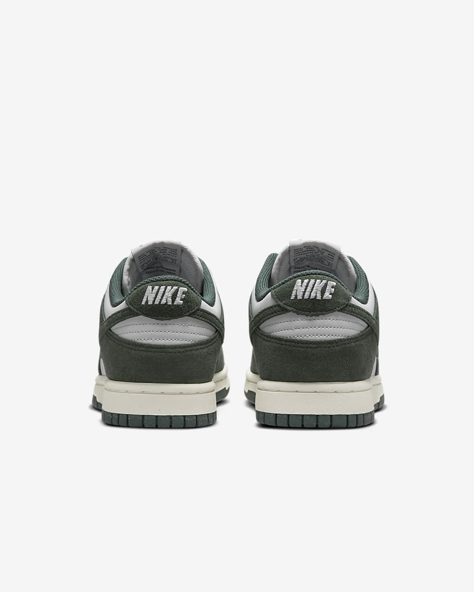 รองเท้าผู้หญิง Nike Dunk Low - Photon Dust/Sail/ขาว/Vintage Green