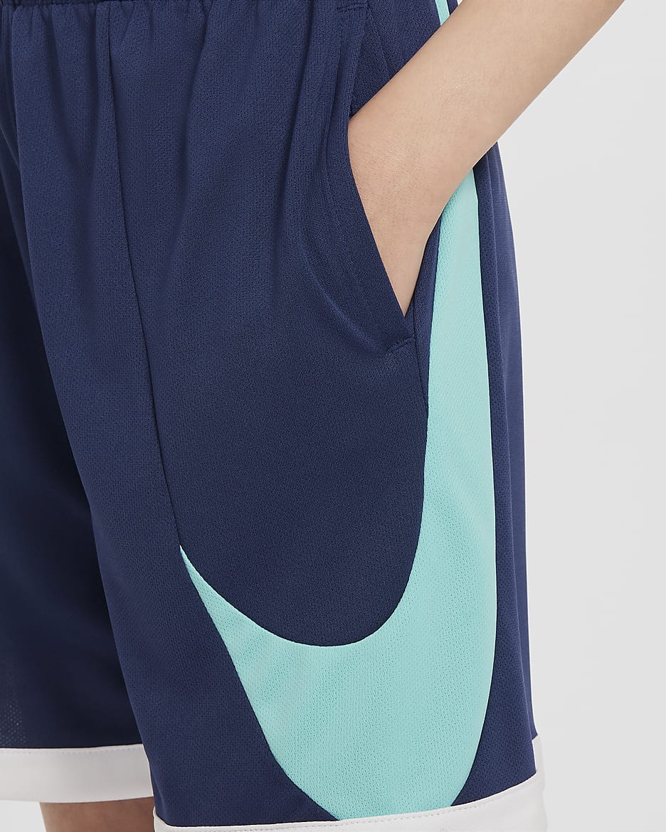 Nike Multi+ Dri-FIT-træningsshorts til større børn - Midnight Navy/Green Frost/hvid