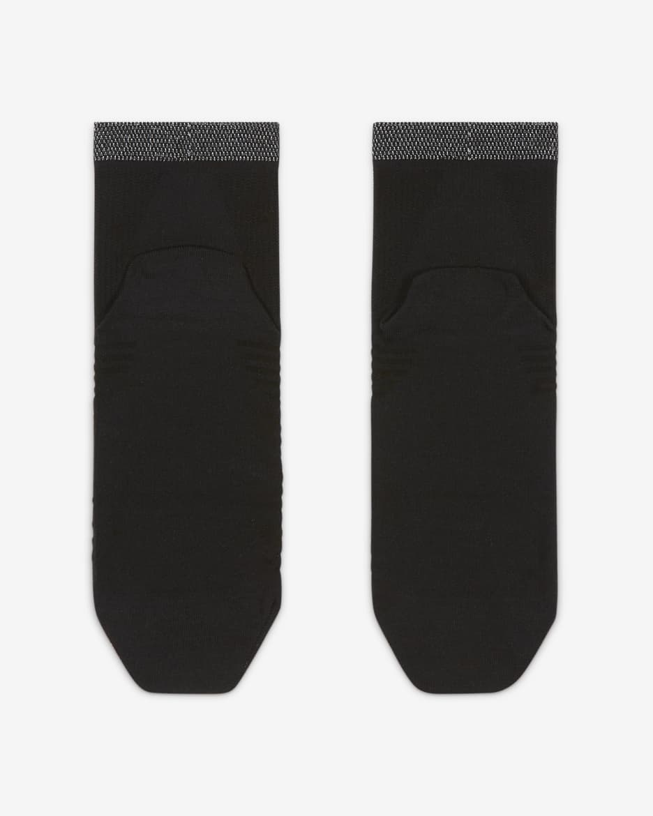 Calcetines al tobillo de correr Nike Spark Lightweight - Negro/Reflejo plata