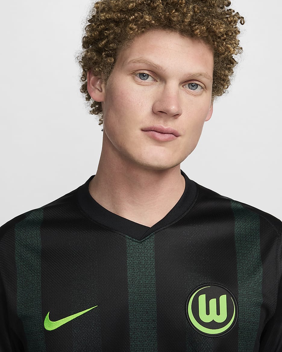 Segunda equipación Stadium VfL Wolfsburgo 2024/25 Camiseta de fútbol de réplica Nike Dri-FIT - Hombre - Negro/Pro Green/Sub Lime