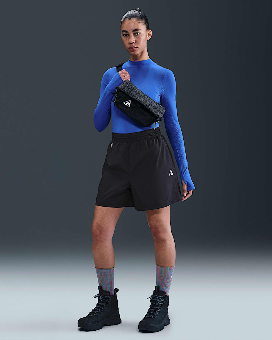 Shorts ripstop Repel de tiro medio para mujer Nike ACG - Negro/Antracita/Blanco cumbre