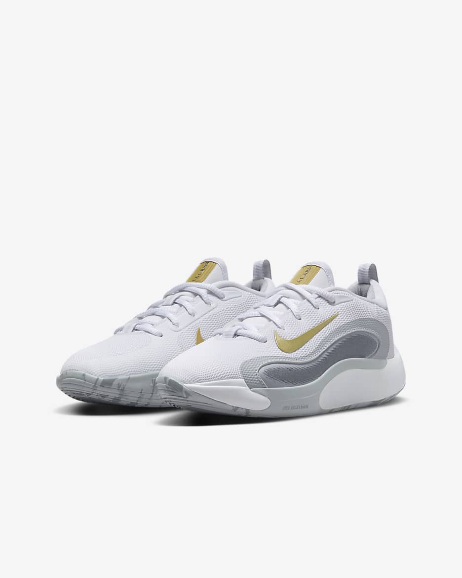 Tenis de básquetbol para niños grandes Nike IsoFly - Blanco/Gris azulado/Gris lobo/Estrella de oro metálico