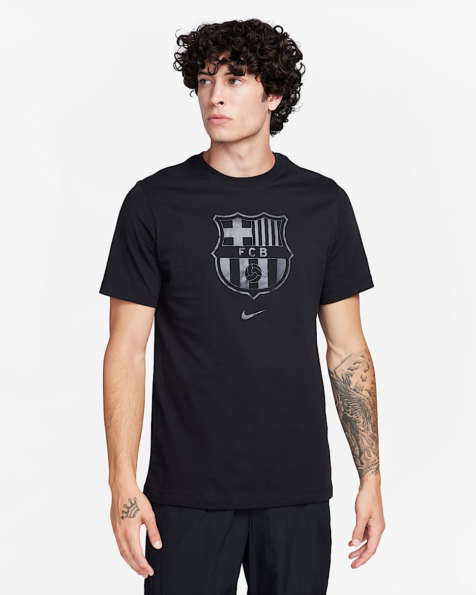 เสื้อยืดฟุตบอลผู้ชาย FC Barcelona Crest - ดำ