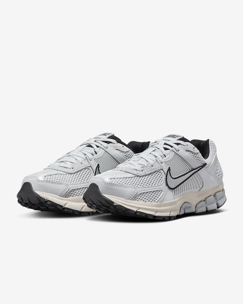 รองเท้าผู้หญิง Nike Zoom Vomero 5 - Pure Platinum/Light Orewood Brown/Wolf Grey/Chrome