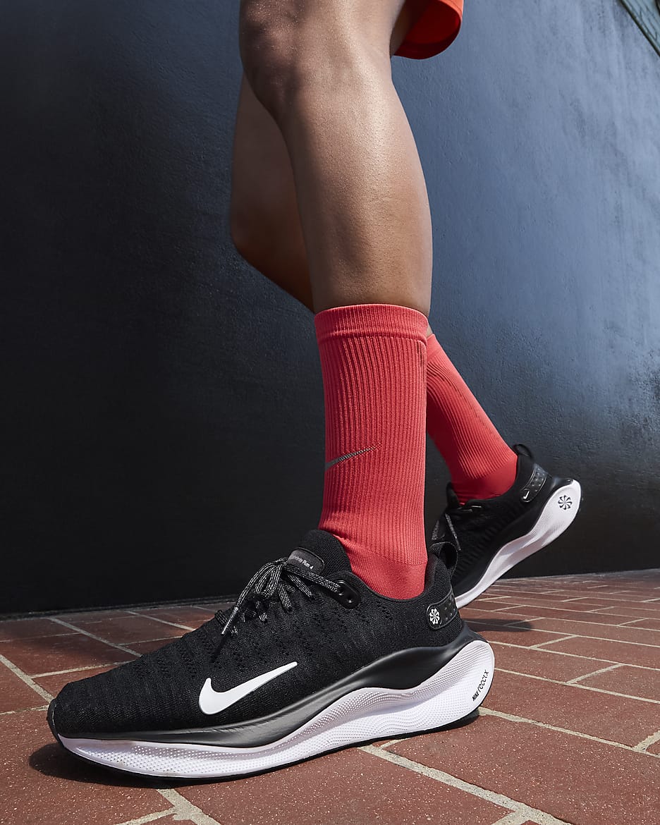 Nike InfinityRN 4 hardloopschoenen voor dames (straat) - Zwart/Dark Grey/Wit