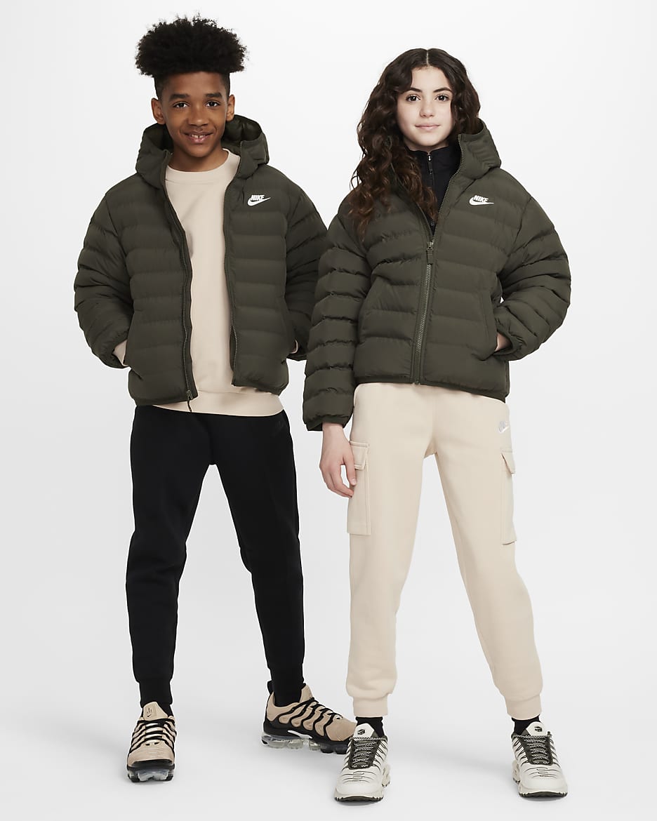 Nike Sportswear Lightweight Synthetic Fill Older Kids' Loose Hooded Jacket - Cargo Khaki/Cargo Khaki/White