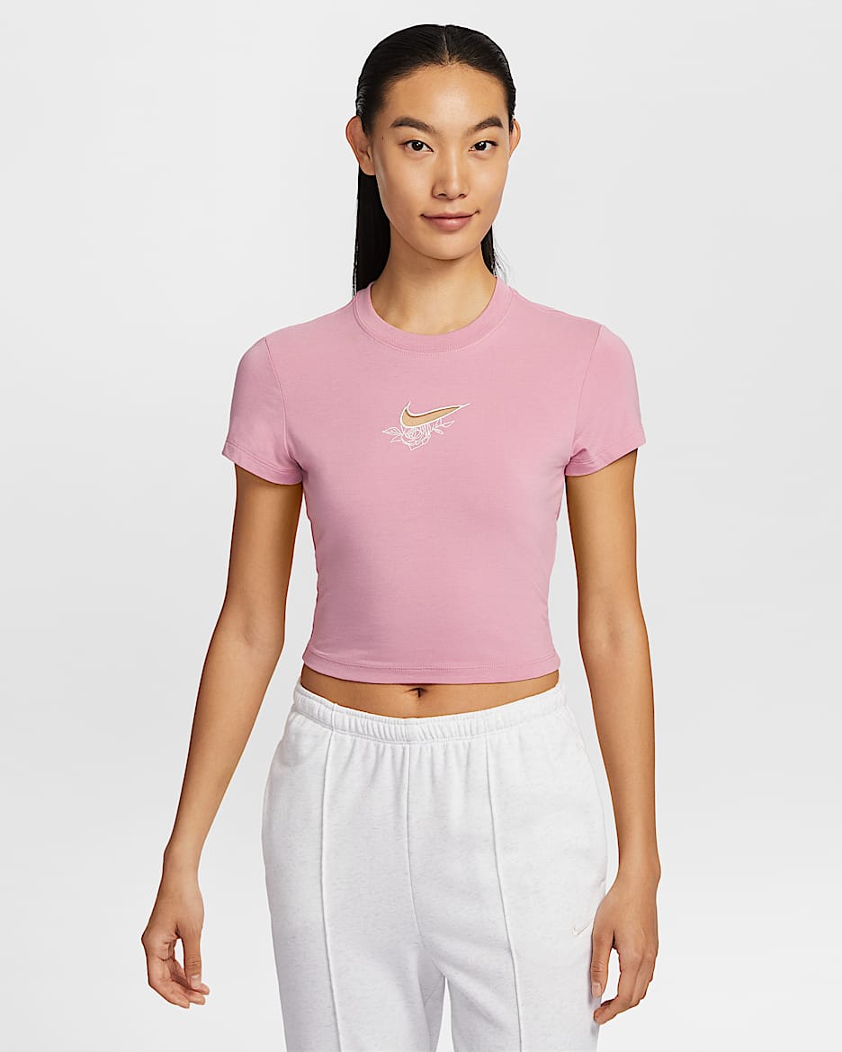 เสื้อยืดผู้หญิงเอวลอยทรงเข้ารูป Nike Sportswear Chill Knit - Elemental Pink