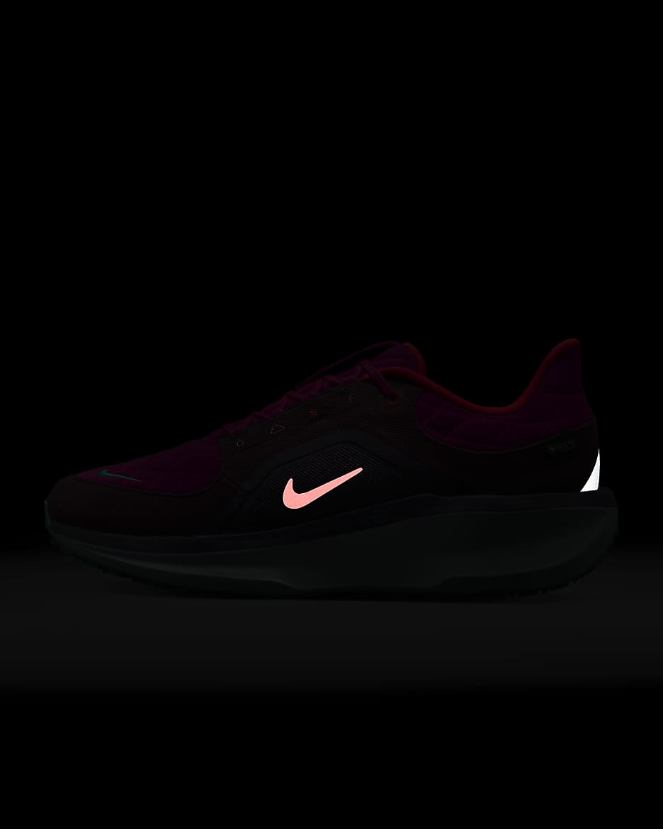 Nike Winflo 11 GORE-TEX SE Men's Waterproof Road Running Shoes - Vivid Grape/Dark Raisin/Green Frost/Bright Crimson