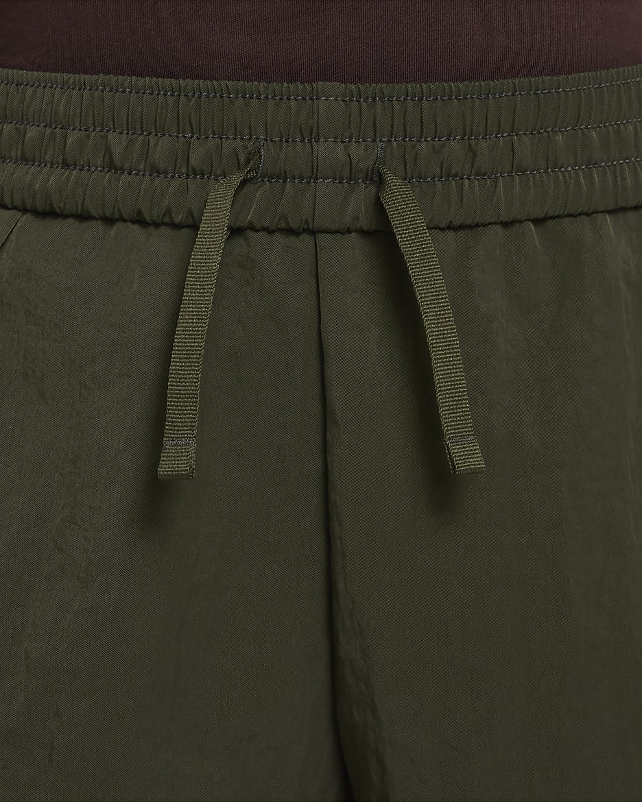 Nike Outdoor Play Older Kids' Woven Shorts - Cargo Khaki/Cargo Khaki