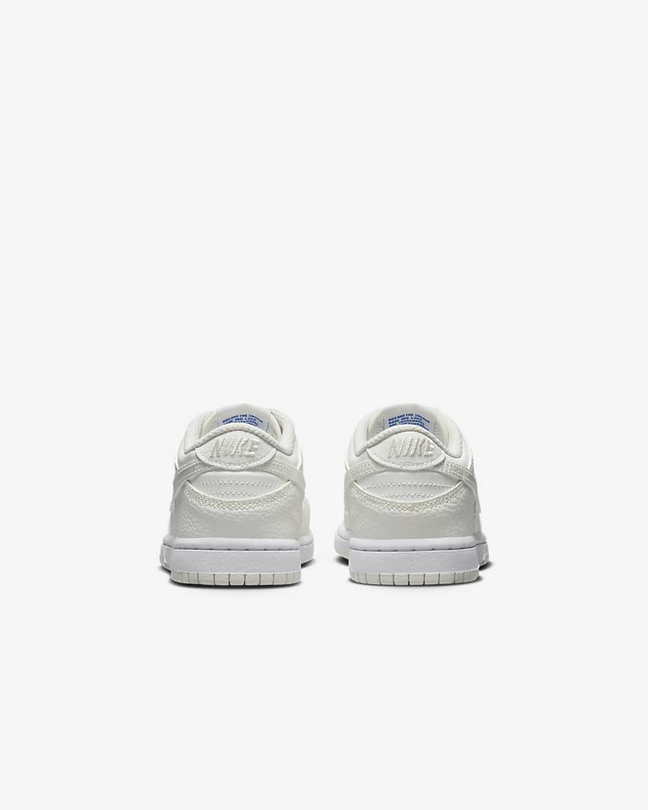 Nike Dunk Low SE sko til små barn - Sail/Hvit/Game Royal/Sail