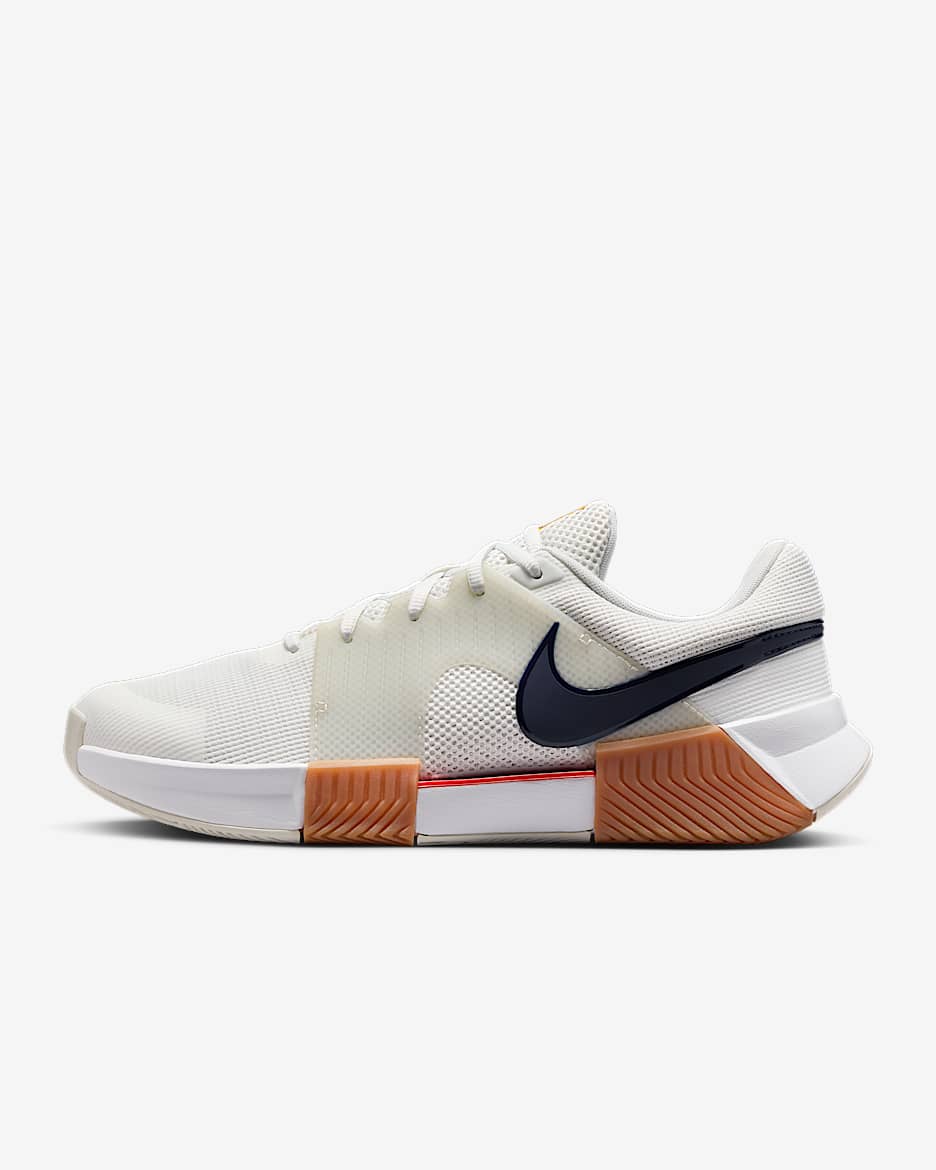 Chaussure de tennis pour surface dure Nike Zoom GP Challenge 1 pour homme - Summit White/Light Bone/University Red/Binary Blue