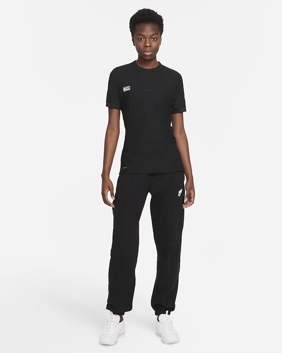 vaporknit strike top