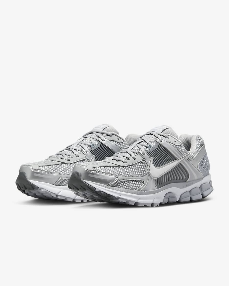 Scarpa Nike Zoom Vomero 5 – Uomo - Wolf Grey/Argento metallizzato/Cool Grey/Bianco