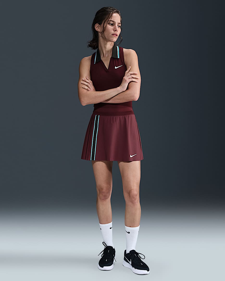 NikeCourt Slam Falda de tenis Dri-FIT - Mujer - Dark Team Red/Dark Team Red/Blanco