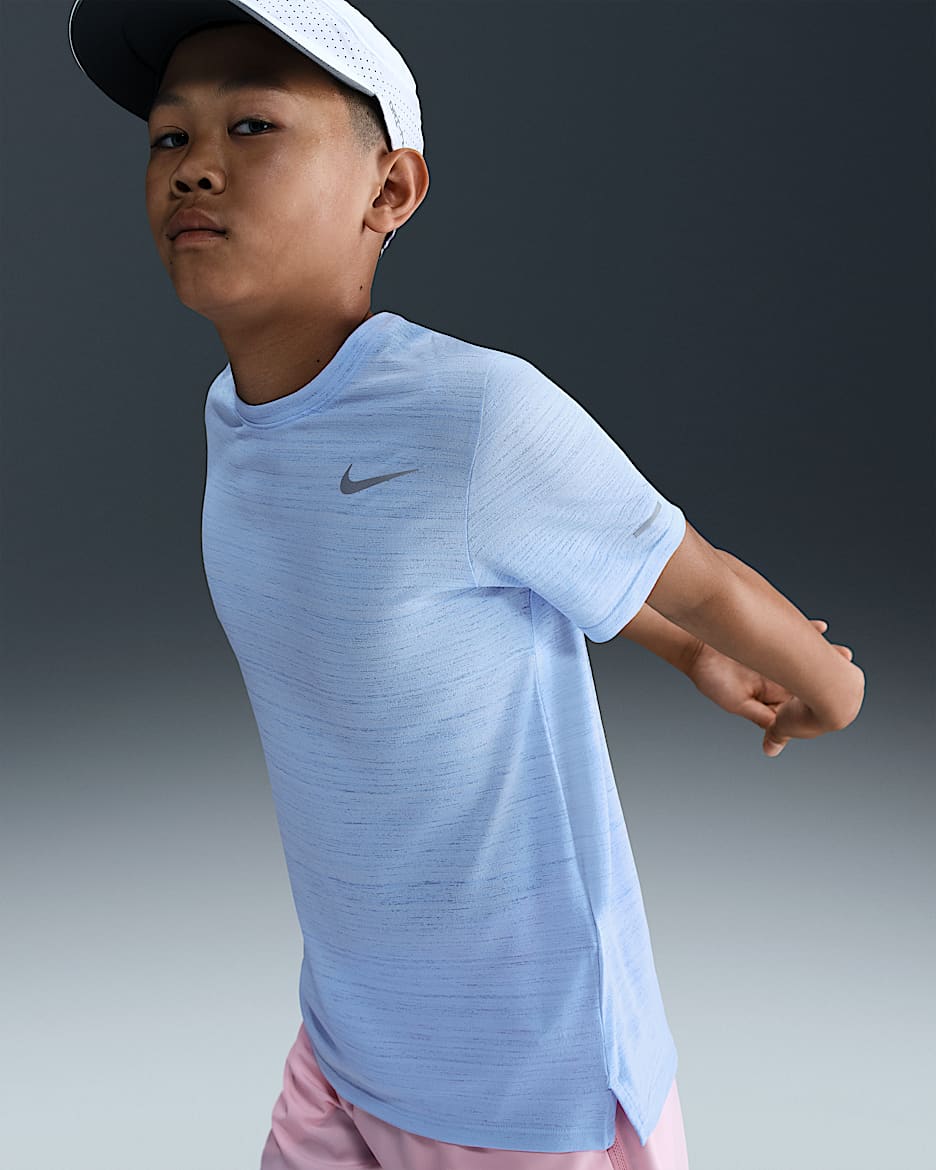 Nike Dri-FIT Miler Older Kids' (Boys') Training Top - Royal Tint