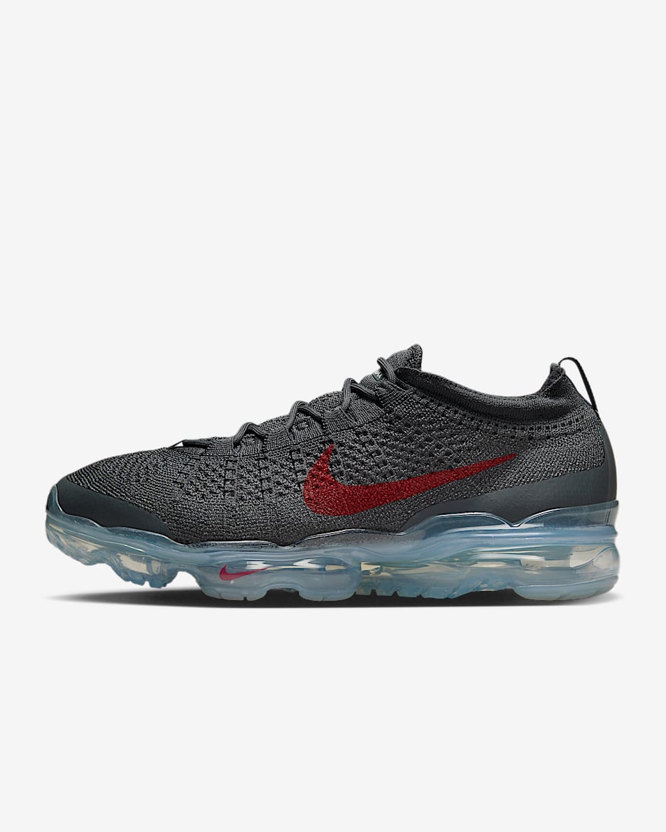 Tenis para hombre Nike Air Vapormax 2023 Flyknit - Gris oscuro/Gris azulado/Gris lobo/Rojo gimnasio