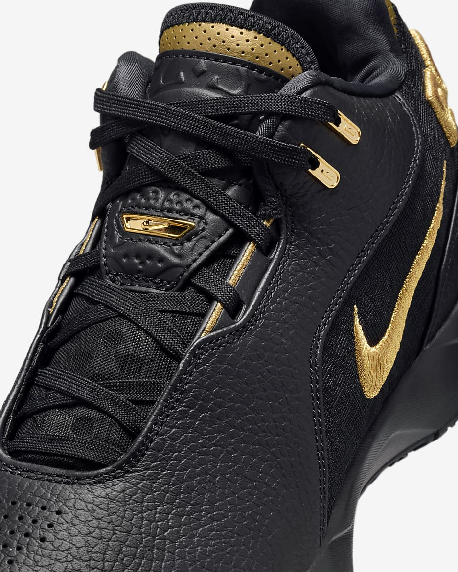 LeBron NXXT Gen AMPD EP 籃球鞋 - 白色/Metallic Gold