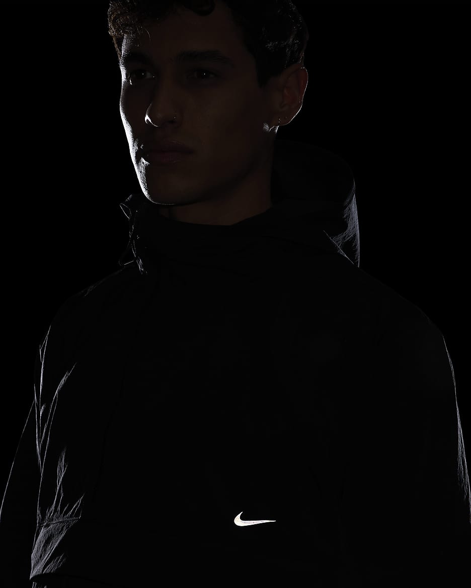 Nike APS Men's UV Repel Lightweight Versatile Jacket - Black/Black/Black