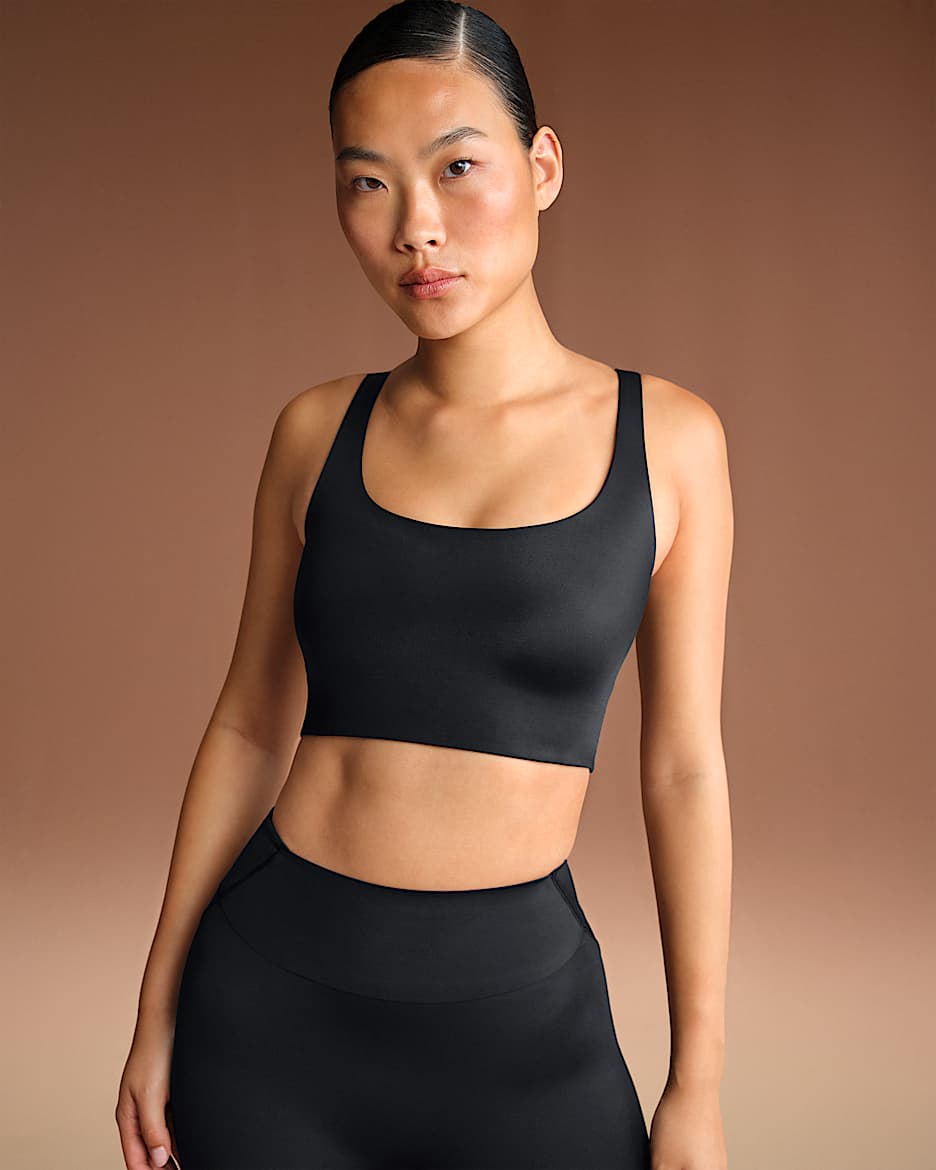 NikeSKIMS Shine Women's Scoop-Neck Bra Top - NSKM Obsidian