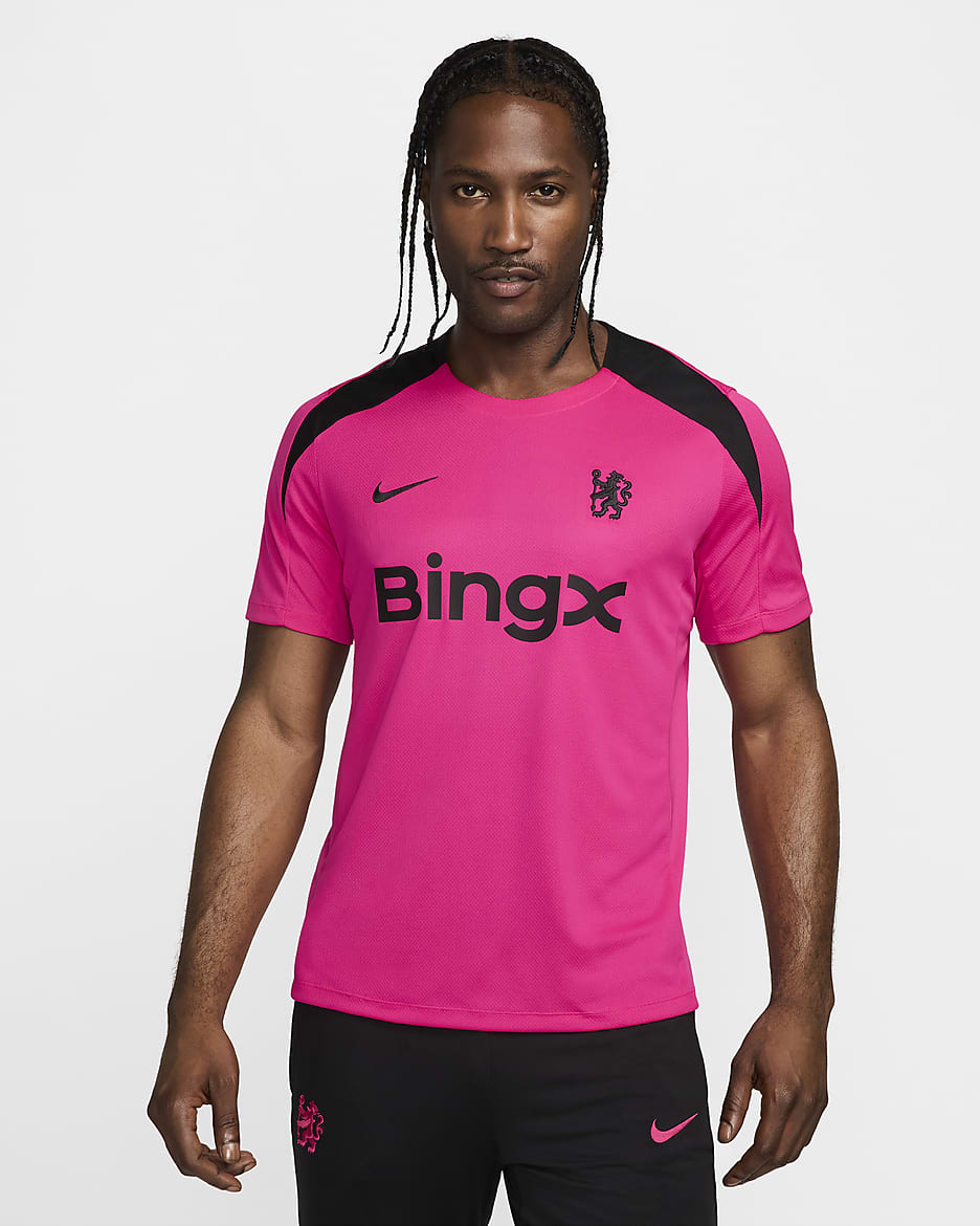 Chelsea FC Strike (tredjedrakt) Nike Dri-FIT kortermet strikket fotballoverdel til herre - Pink Prime/Pink Prime/Svart/Svart