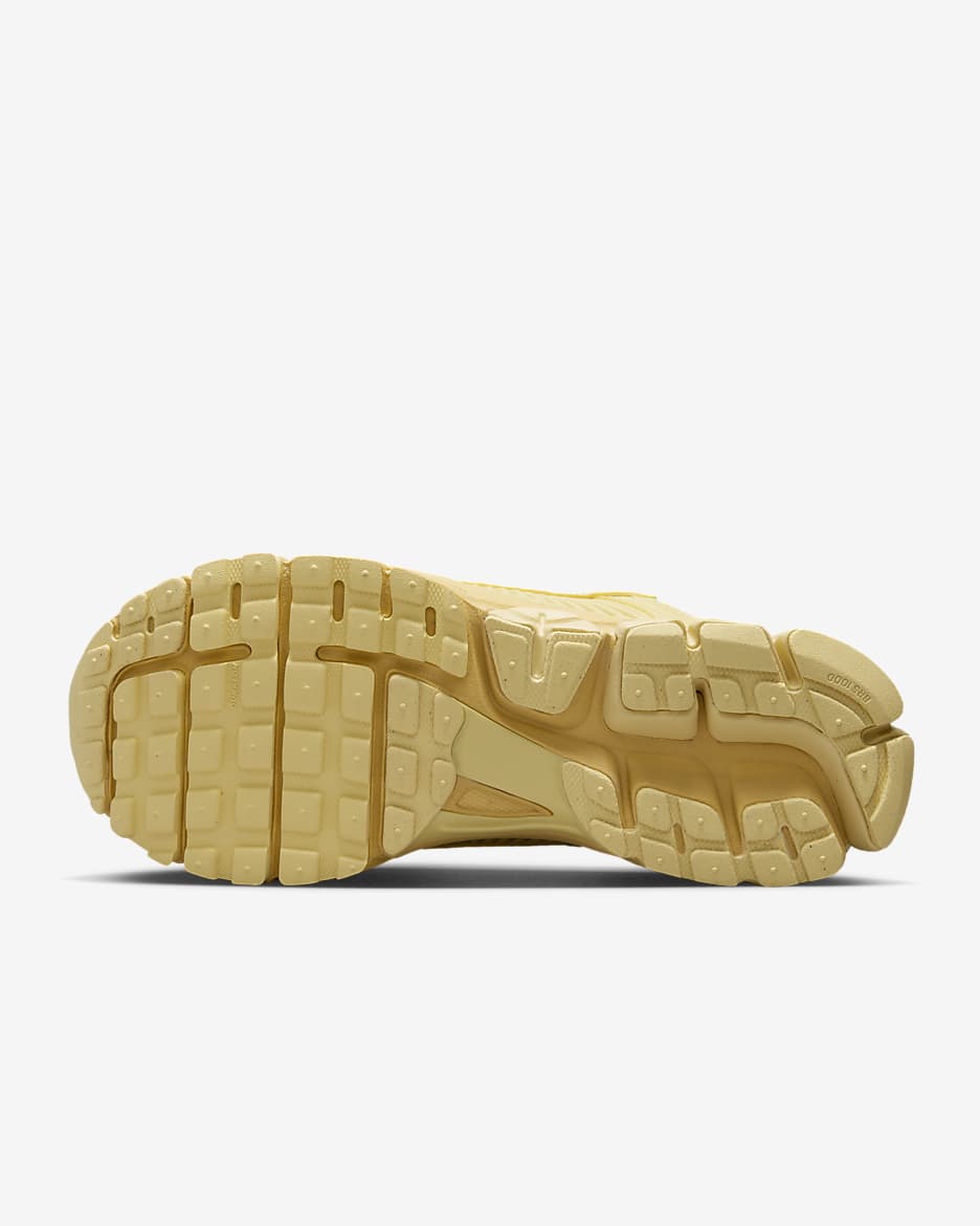 Nike Zoom Vomero 5 Women's Shoes - Saturn Gold/Lemon Wash