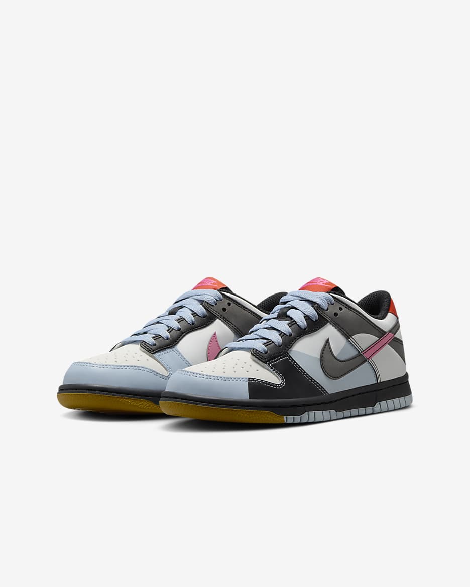 Nike Dunk Low SE Older Kids' Shoes - Summit White/Black/Playful Pink/Light Armoury Blue