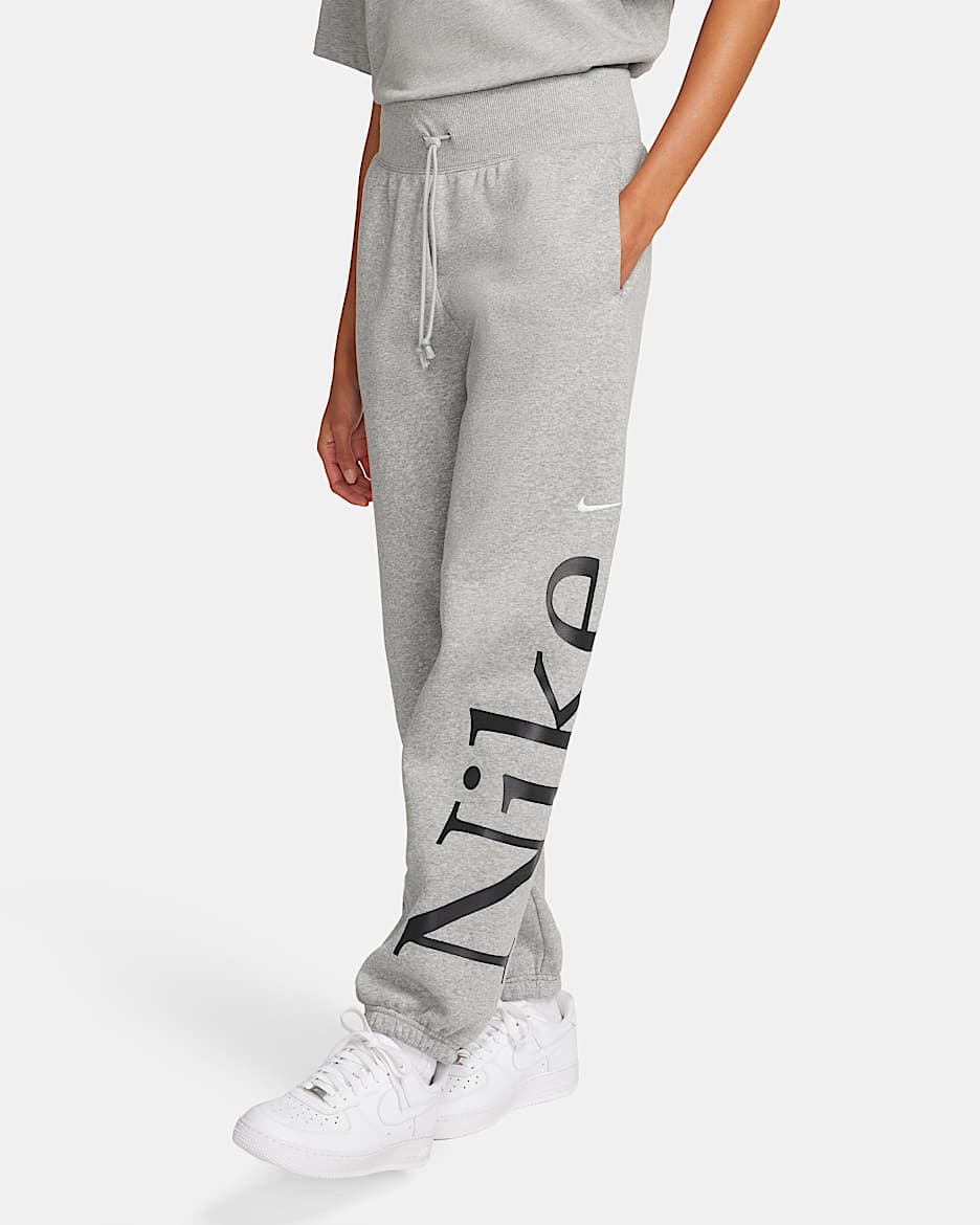 Nike Sportswear Phoenix Fleece Women's Oversized Logo Tracksuit Bottoms - Dark Grey Heather/Black/Sail