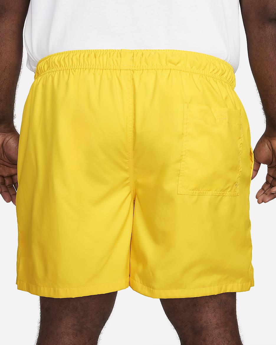 Nike Club Men's Woven Flow Shorts - Lightning/White