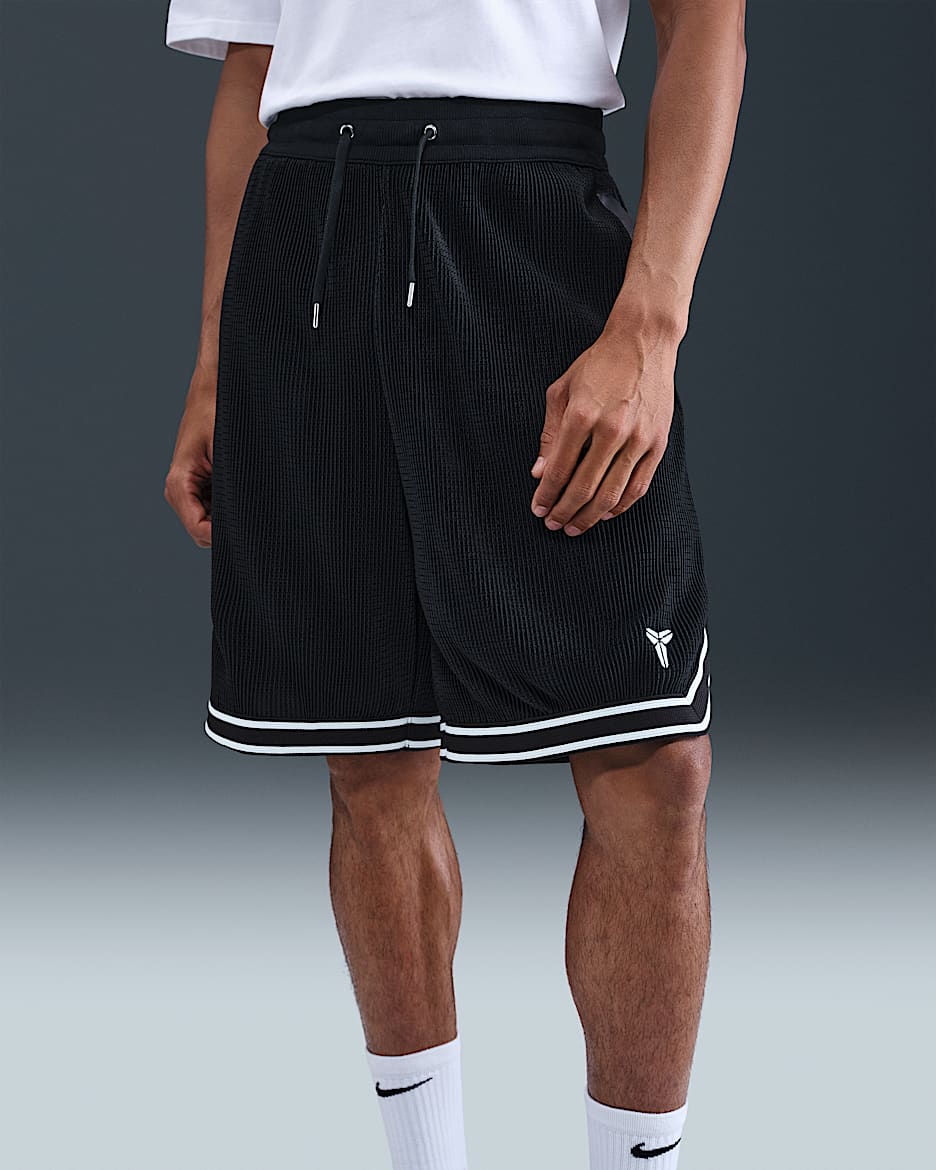 Kobe Men's Pleated Basketball Shorts - Black/White