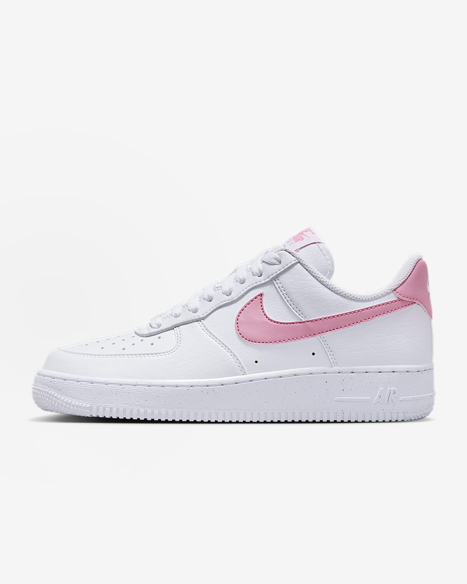 Chaussures Nike Air Force 1 '07 Next Nature pour Femme - Blanc/Elemental Pink