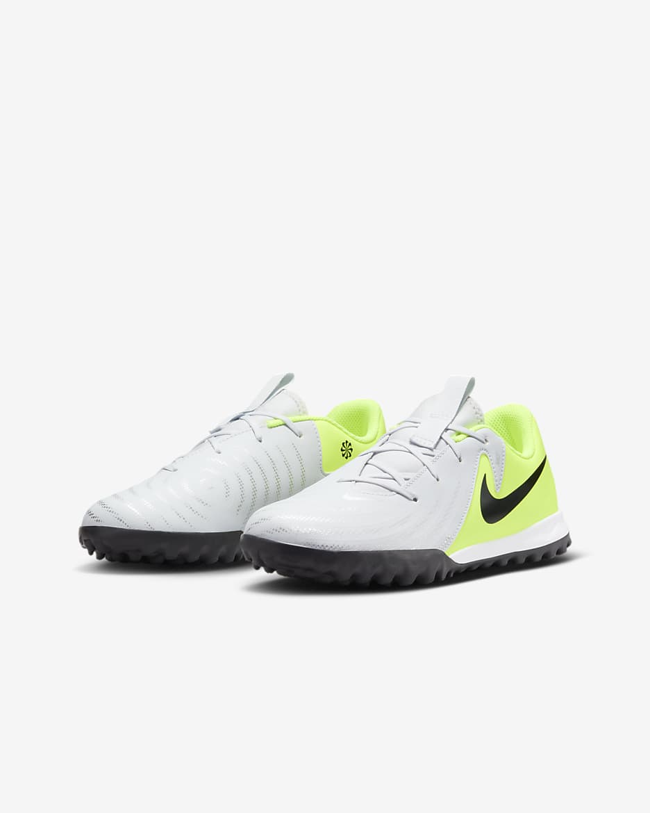 Nike Jr. Phantom GX 2 Academy TF futballcipő gyerekeknek/nagyobb gyerekeknek - Metallic Silver/Volt/Fekete