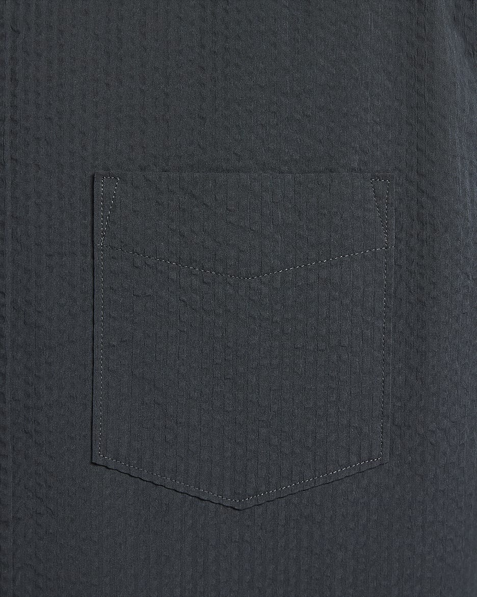 Nike Life Men's Short-Sleeve Seersucker Button-Down Shirt - Anthracite/Anthracite