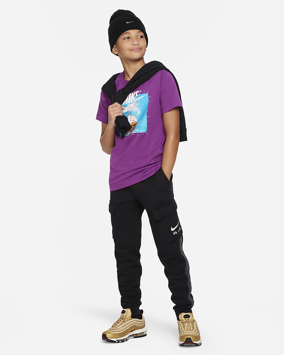 Nike Sportswear Older Kids' T-Shirt - Bold Berry