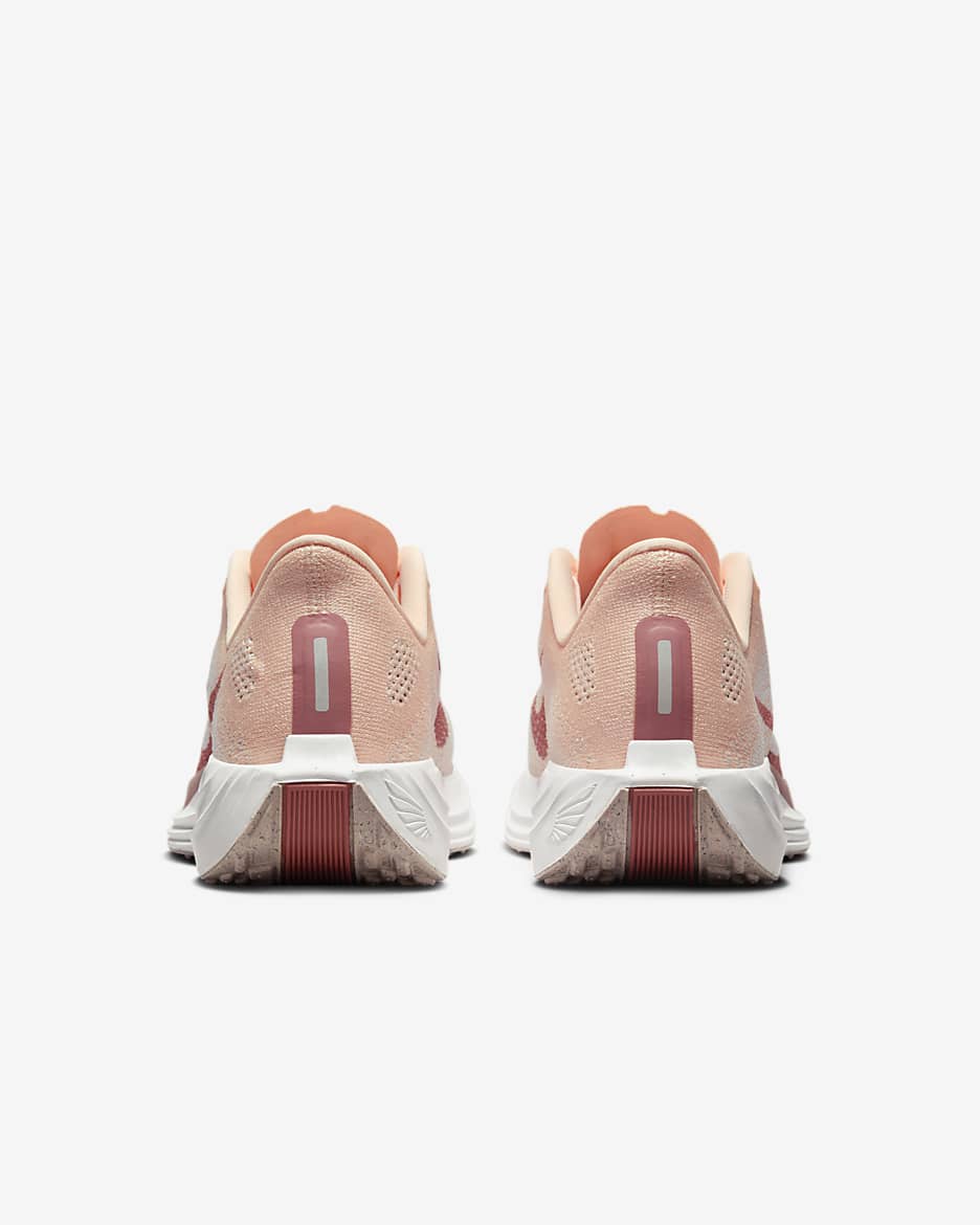 Nike Pegasus Plus Kadın Yol Koşu Ayakkabısı - Crimson Tint/Pure Platinum/Red Stardust/Beyaz