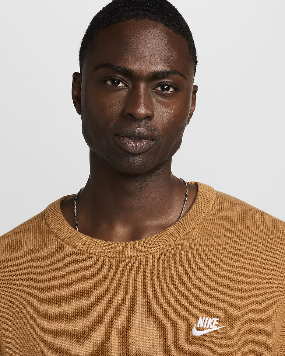 Nike Club Men's Crew-Neck Jumper - Flax/White