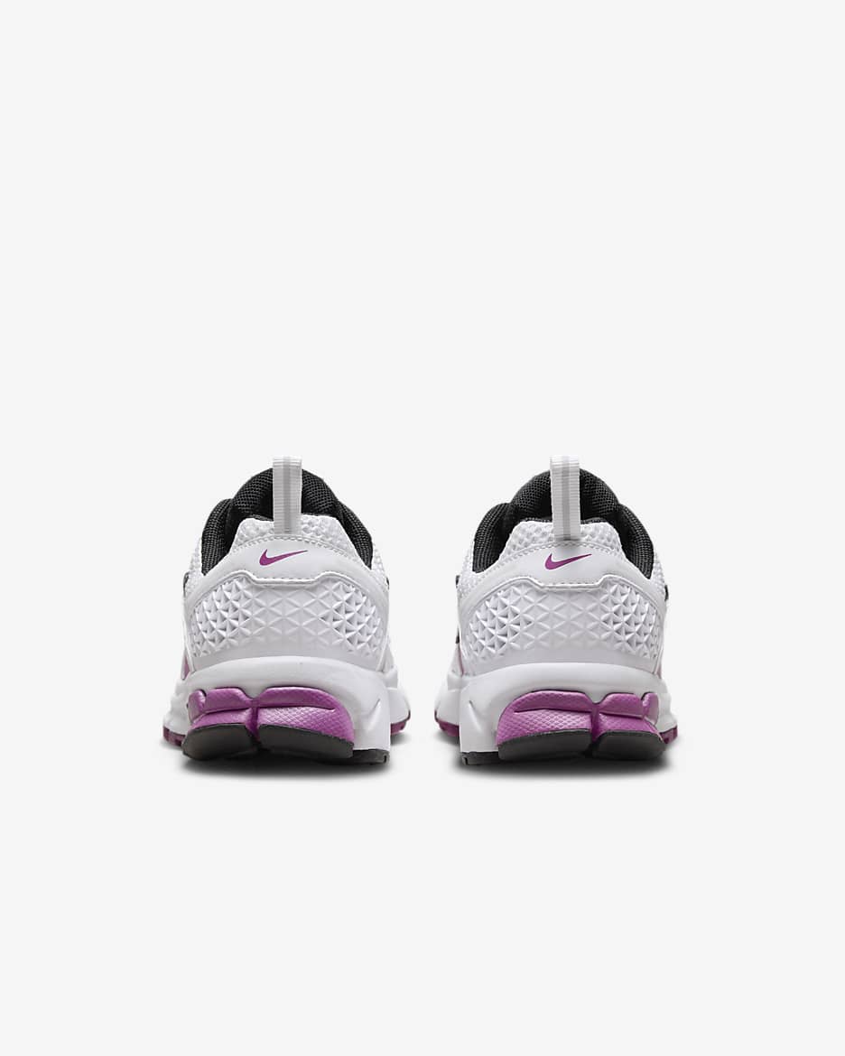 Nike Vomero 5 Big Kids' Shoes - White/Pure Platinum/Hot Fuchsia/Metallic Platinum